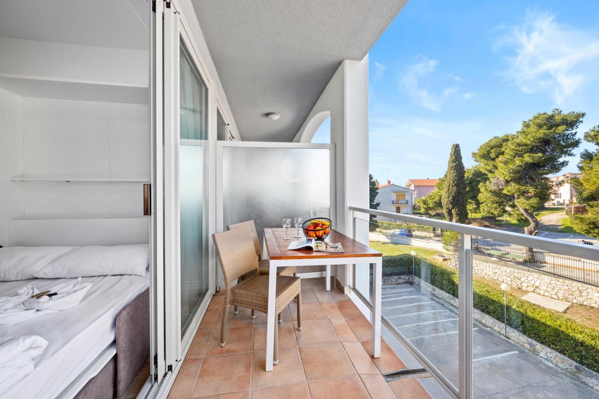 Aparthotel Family Del Mar 4*