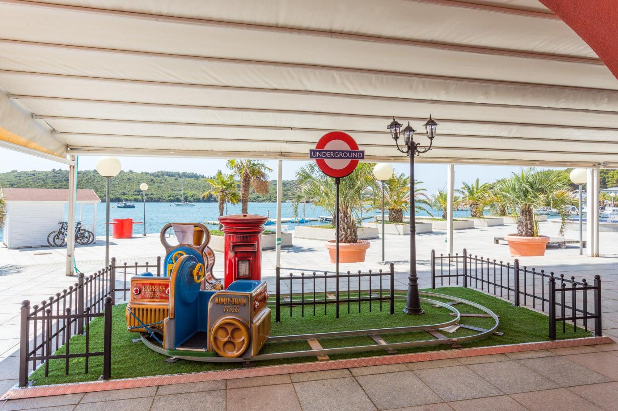 Family Del Mar Hotel apartamentowy 4*
