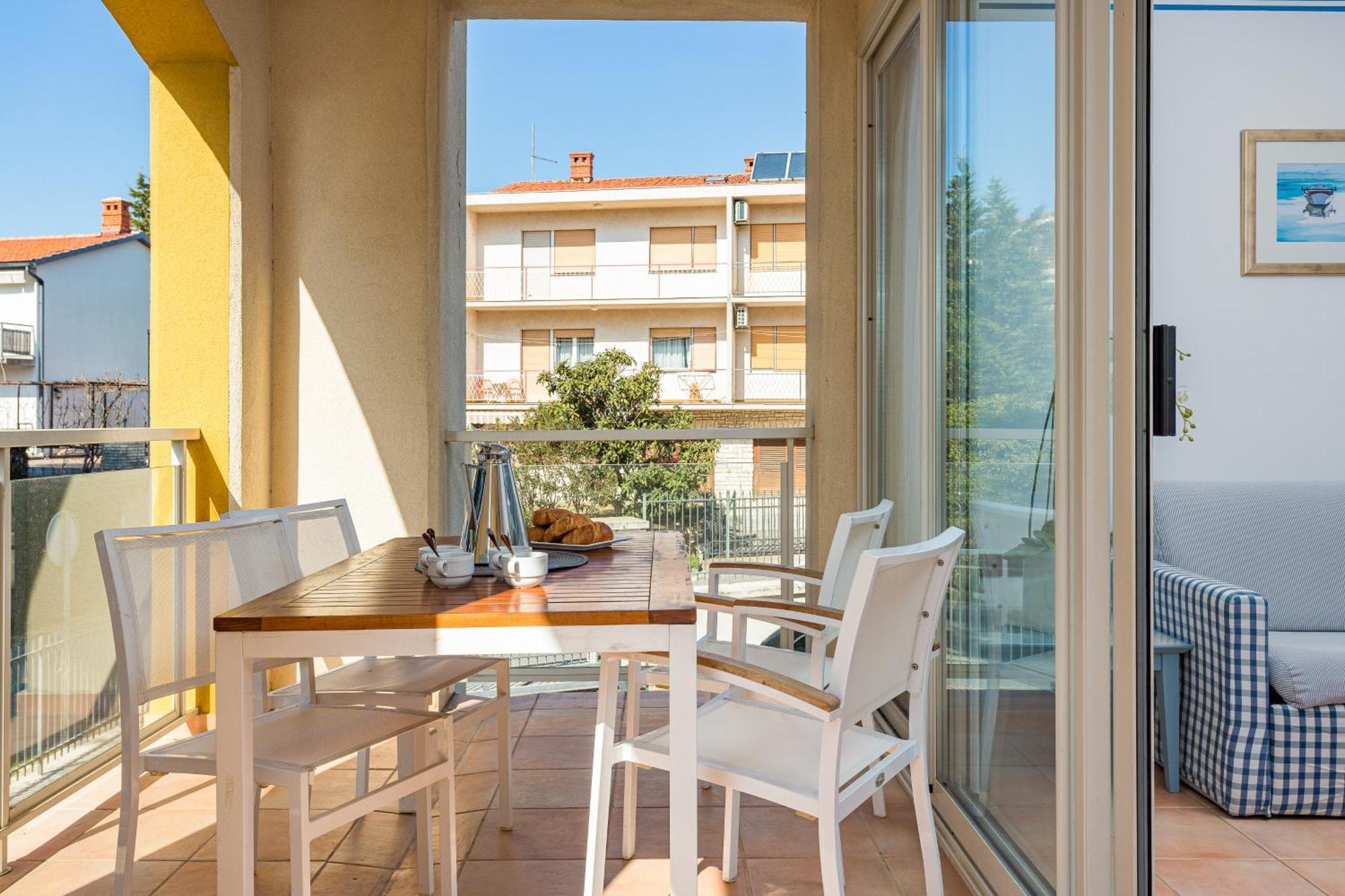 Family Del Mar Hotel apartamentowy 4*